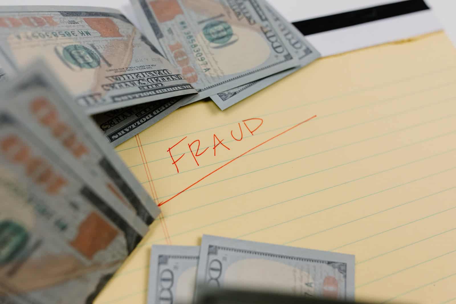 7111611 - Investment & Fraud Education